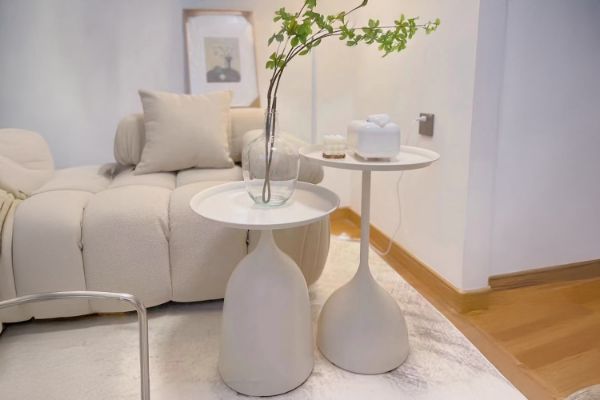 Picture of HIDA GOBLET Shaped Nesting Table Set (White)